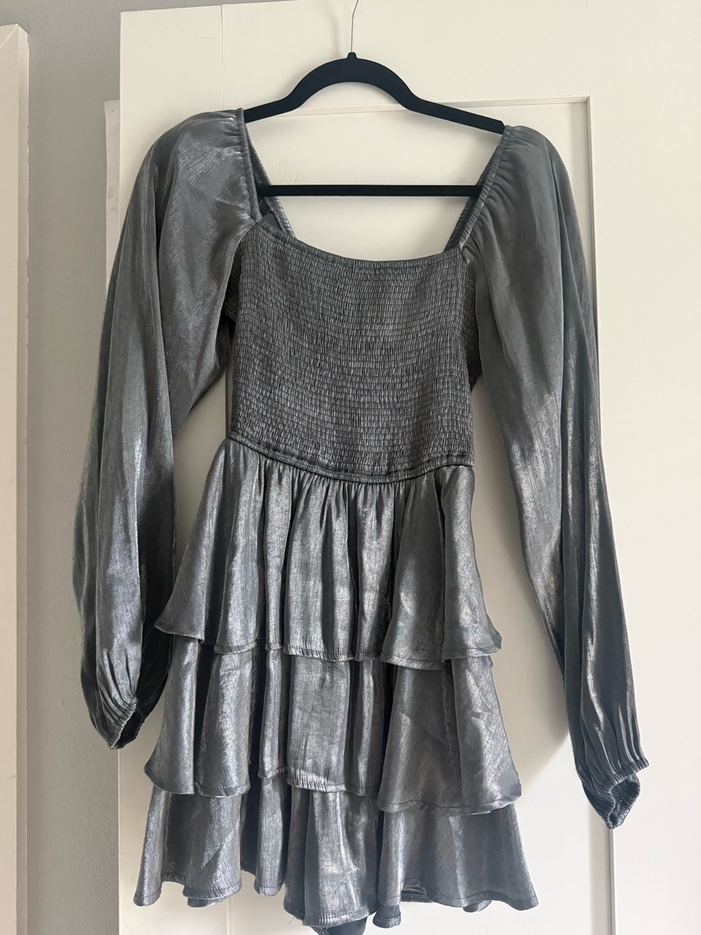Silver Metallic Tiered Long-Sleeve Mini Entro Dress